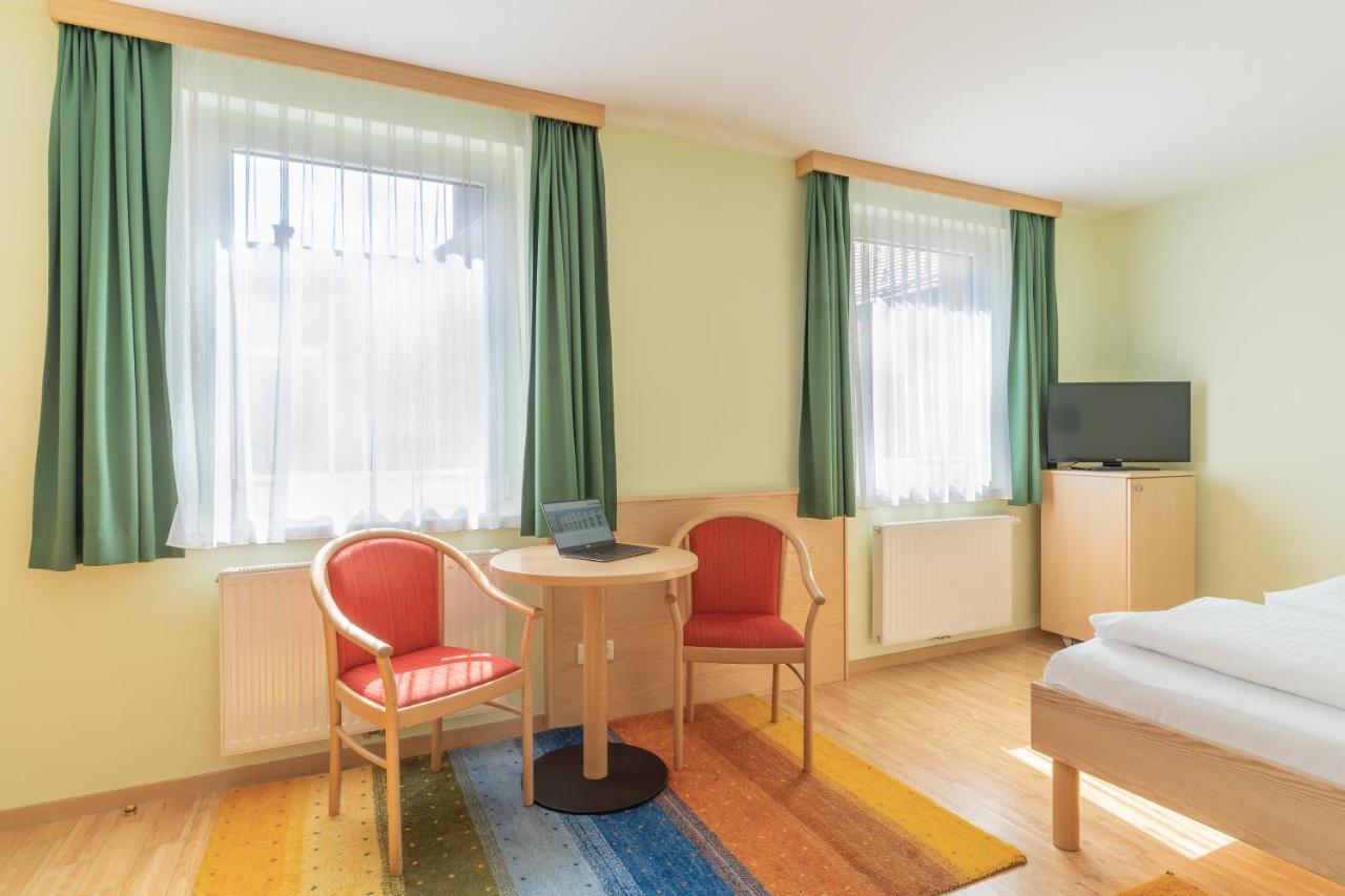 Hotel Kindler 2,0 Self-Check-In Леобен Екстериор снимка