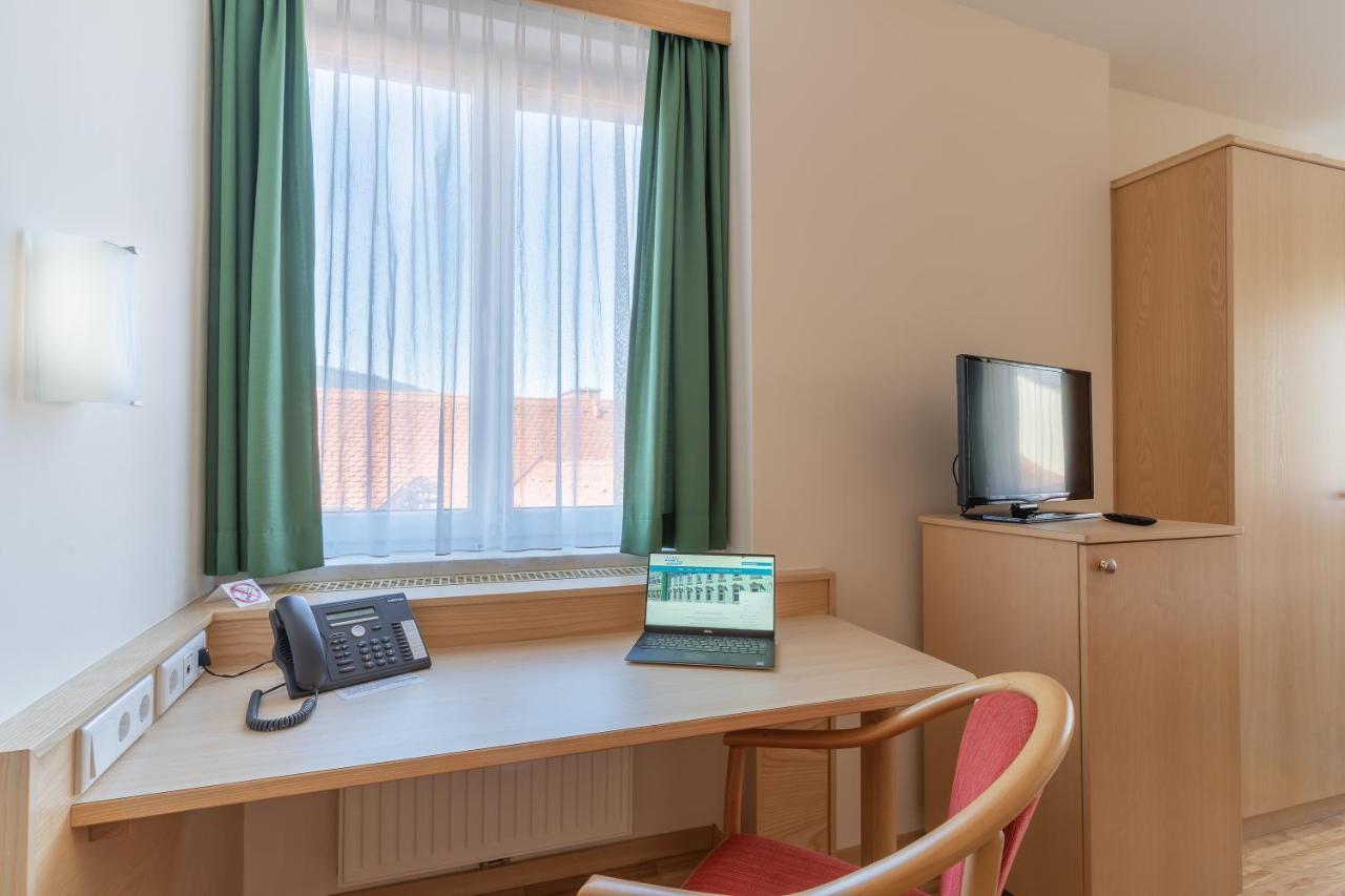 Hotel Kindler 2,0 Self-Check-In Леобен Екстериор снимка