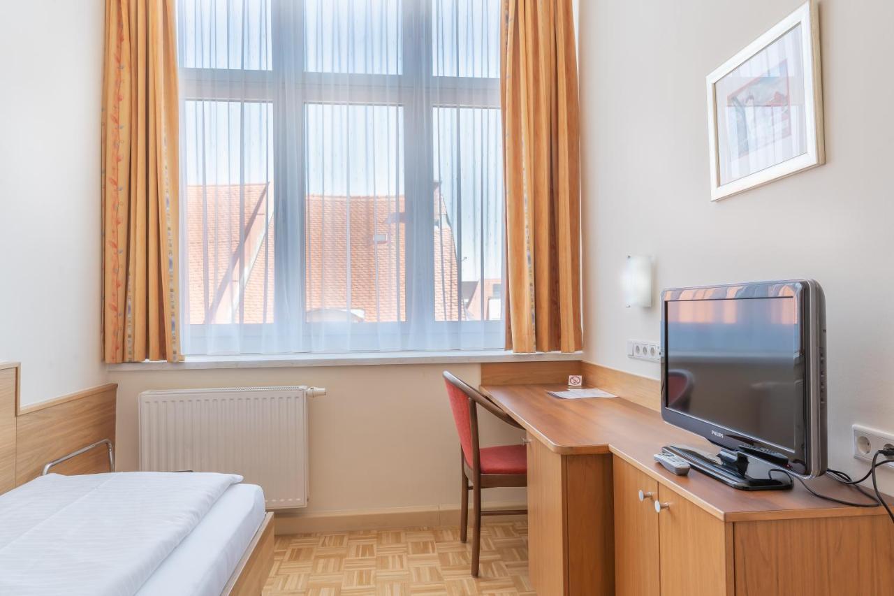 Hotel Kindler 2,0 Self-Check-In Леобен Екстериор снимка