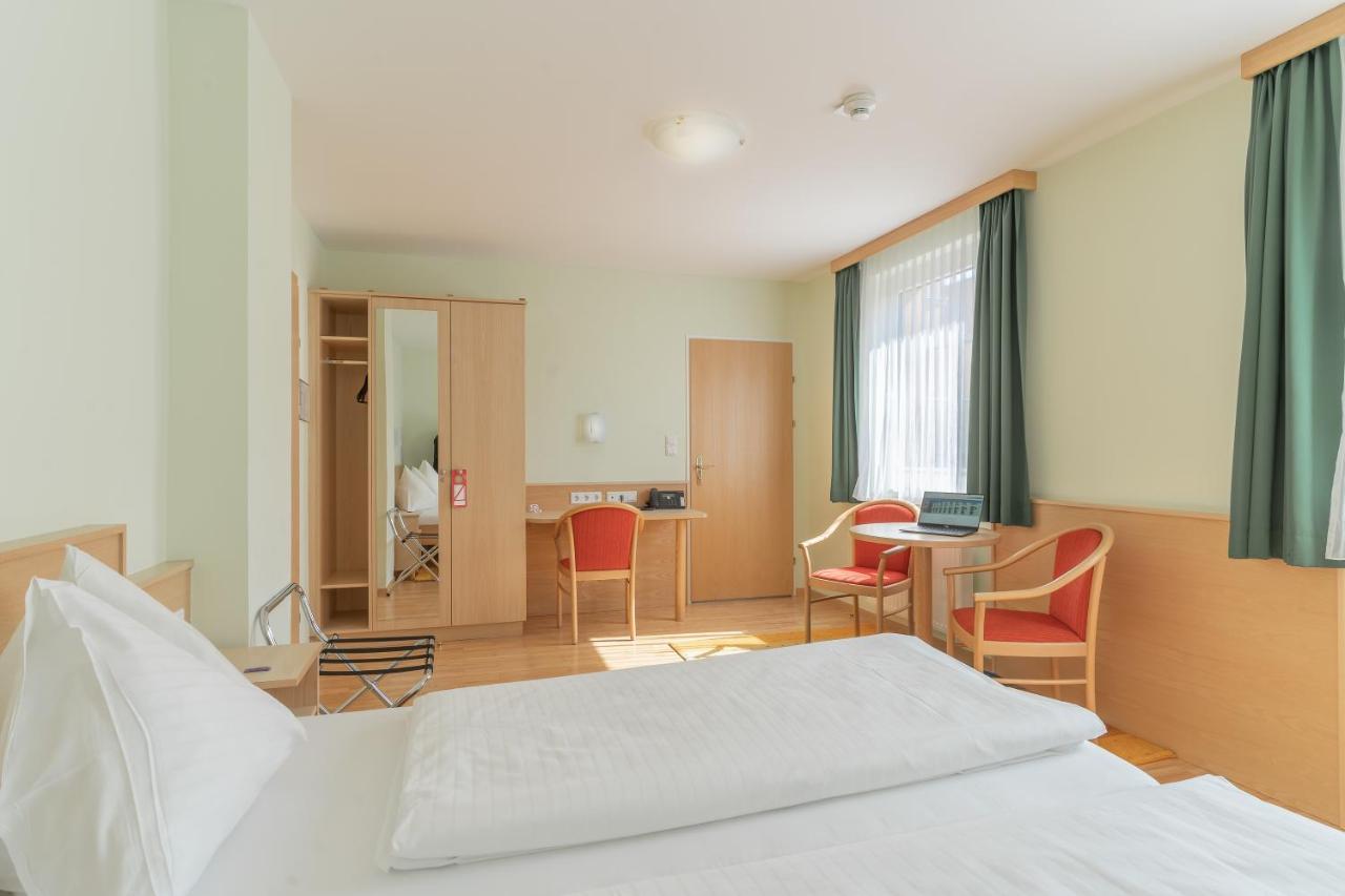 Hotel Kindler 2,0 Self-Check-In Леобен Екстериор снимка