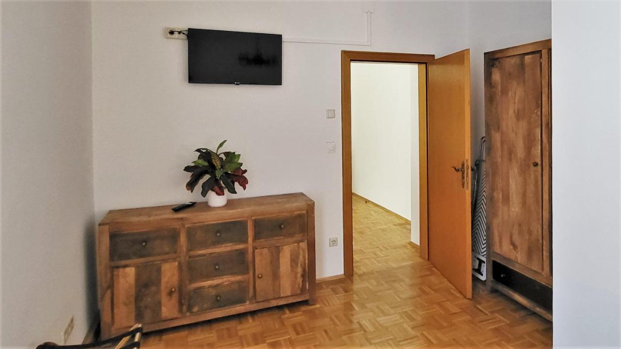 Hotel Kindler 2,0 Self-Check-In Леобен Екстериор снимка